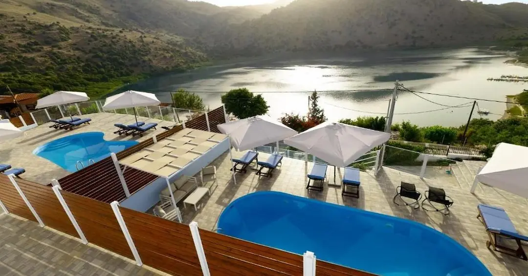 Lake Kournas view accommodation